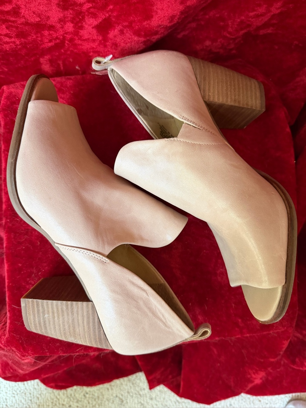 NWT Lucky Brand Leather Peep Toe Bootie Sz 8.5
